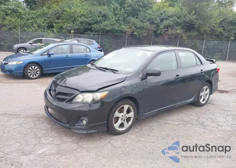 2013 Toyota Corolla S z USA, uszkodzony, nr VIN 2T1BU4EE9DC120223